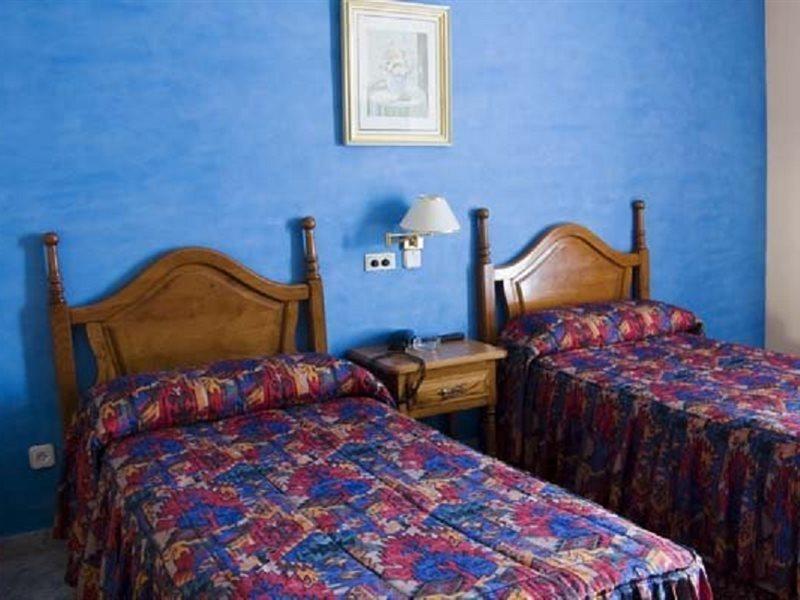 La Casona De Luis 2*