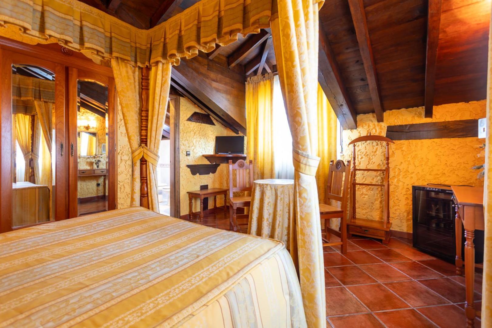 Hotel La Casona De Luis Queveda